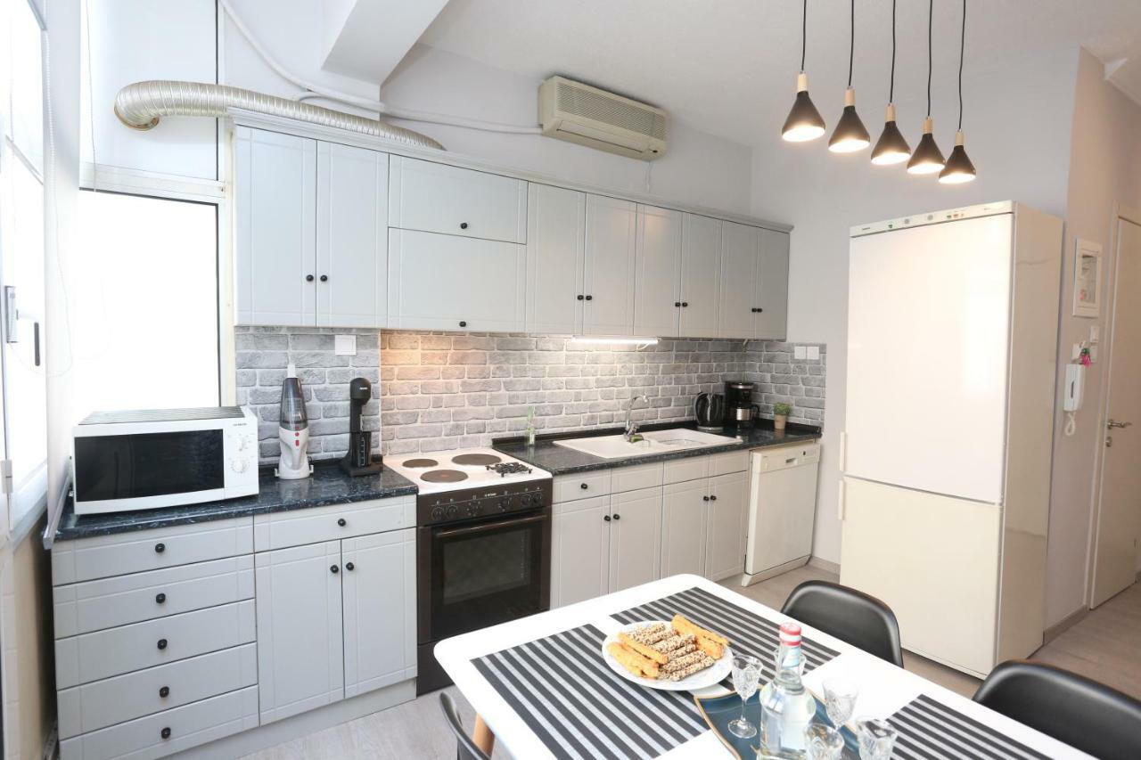 Oli'S Luxury Apartment Thessaloniki Exterior foto