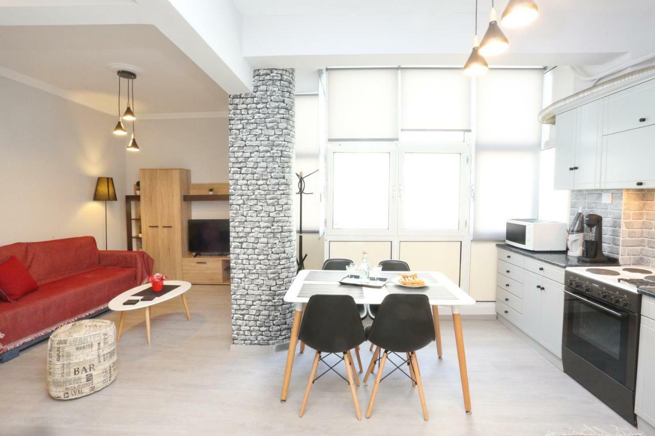 Oli'S Luxury Apartment Thessaloniki Exterior foto
