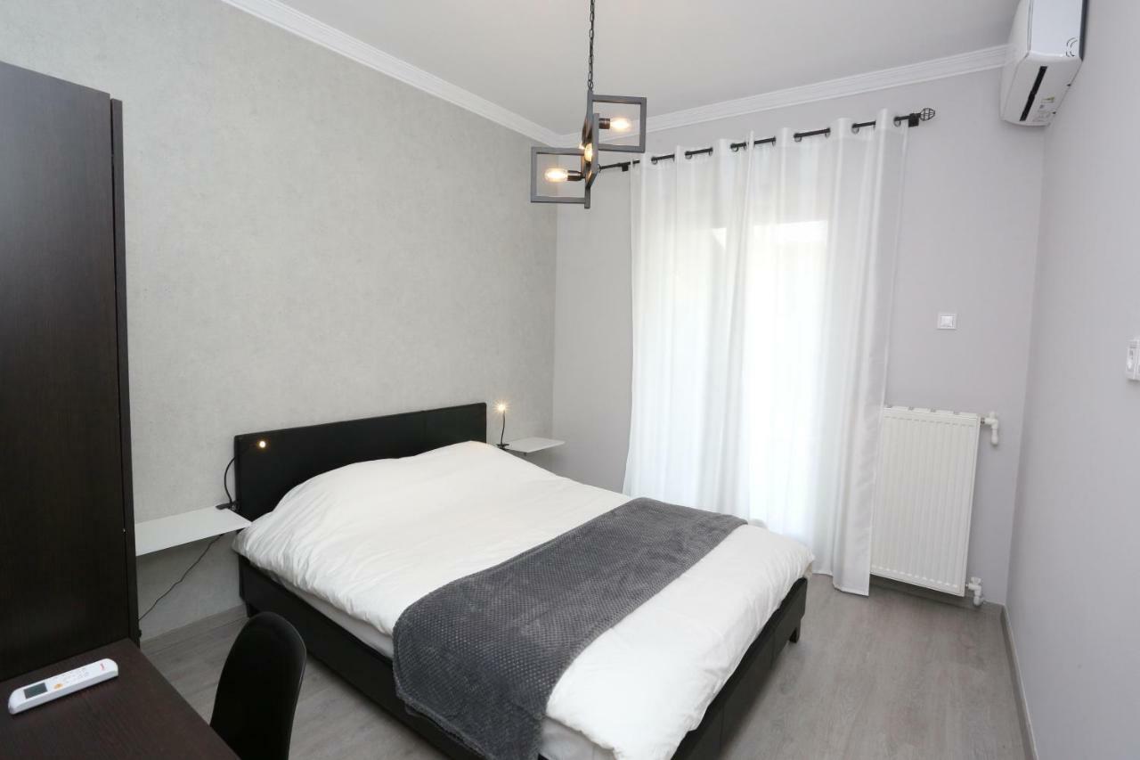Oli'S Luxury Apartment Thessaloniki Exterior foto