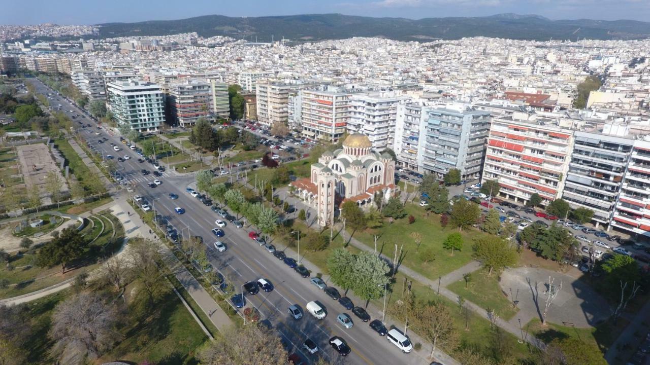 Oli'S Luxury Apartment Thessaloniki Exterior foto